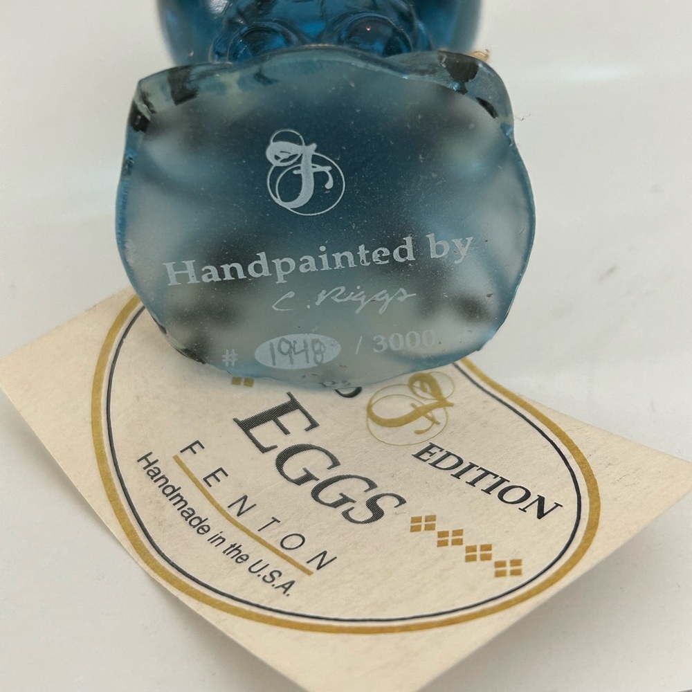 Fenton Handpainted Limited Edition Egg - Picture 5 of 6